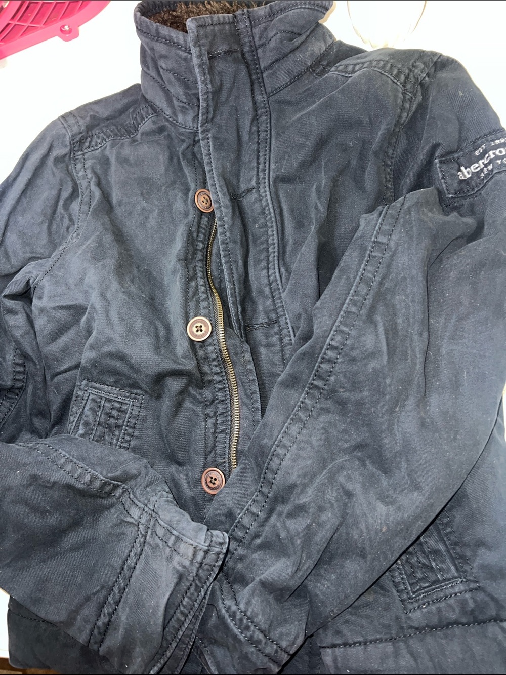Vintage  Abercrombie Kids "Adirondack" jacket in navy blue.